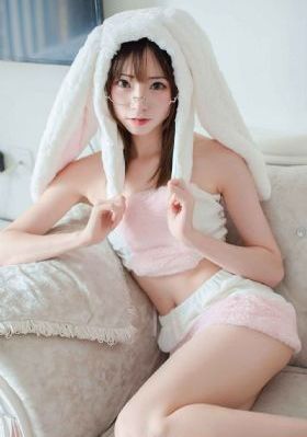 拨开两唇打花蒂戒尺_1080在线观看电视