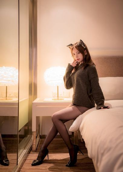 漂亮的女秘书在线_高清免费电影观看